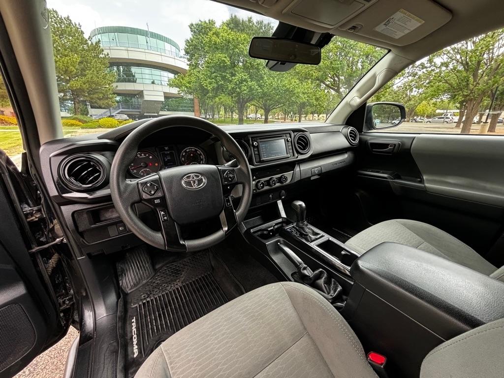 Toyota Tacoma  2018