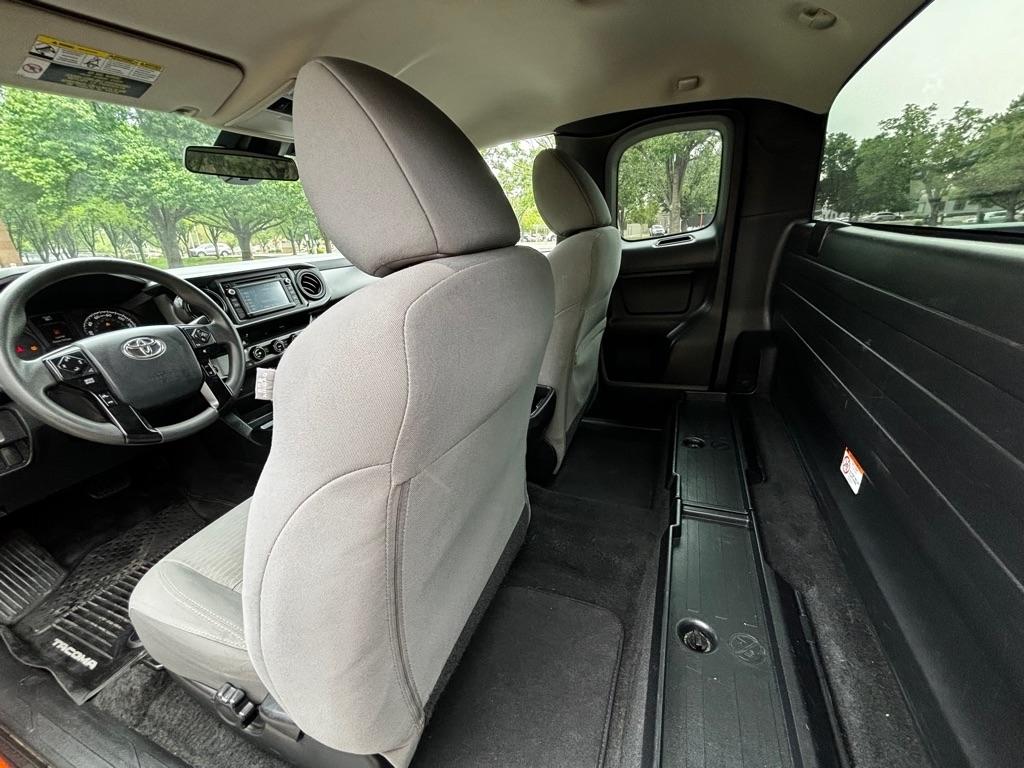 Toyota Tacoma  2018