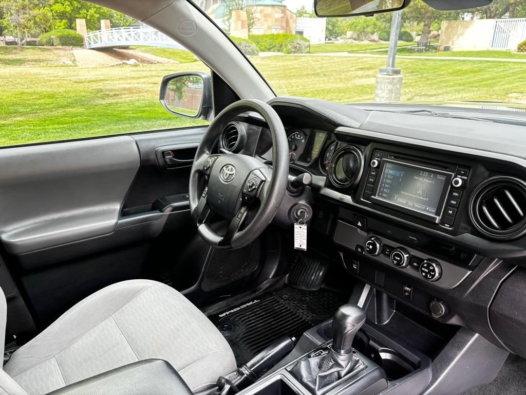 Toyota Tacoma  2018