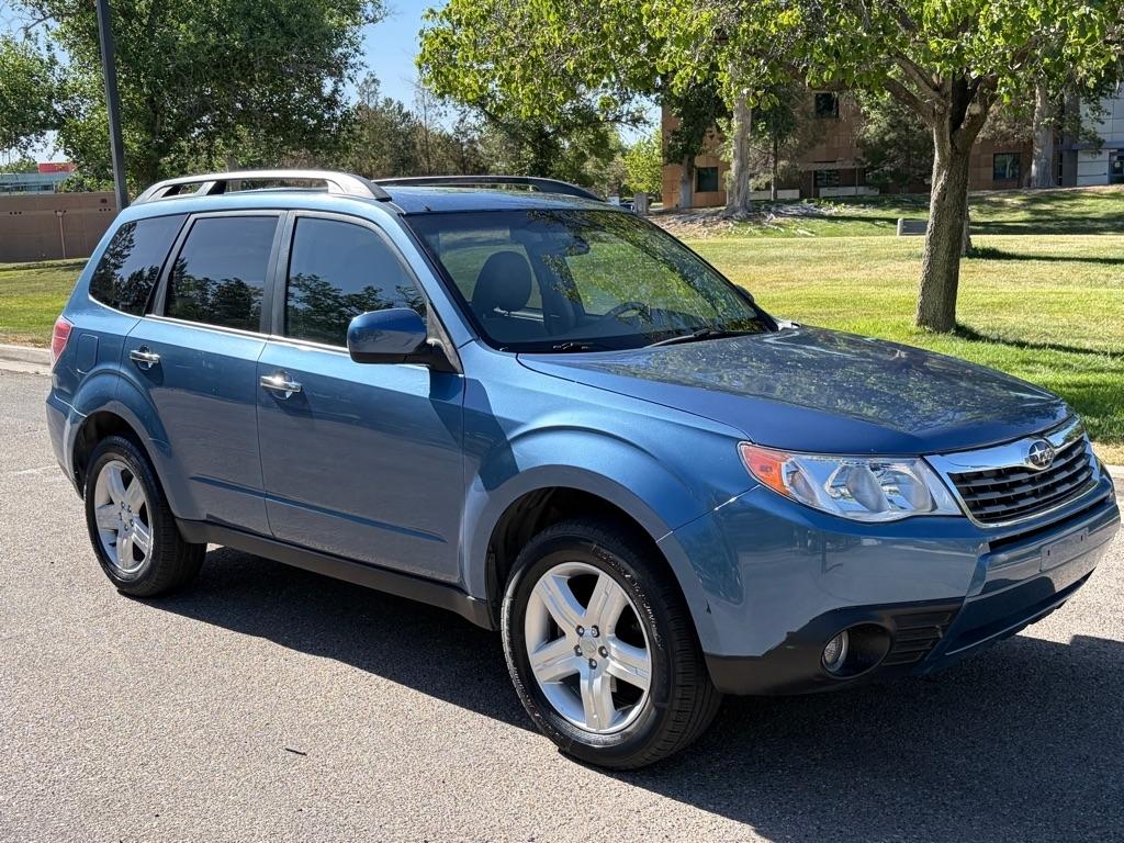 Subaru Forester  2010