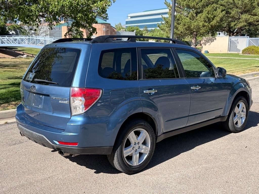 Subaru Forester  2010