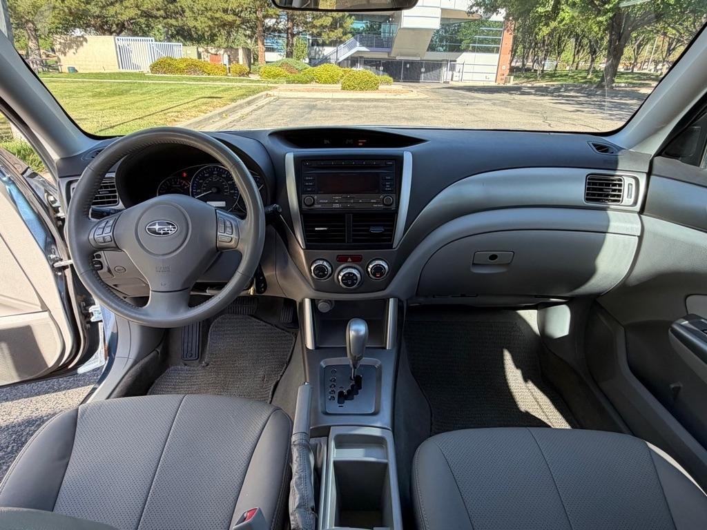 Subaru Forester  2010