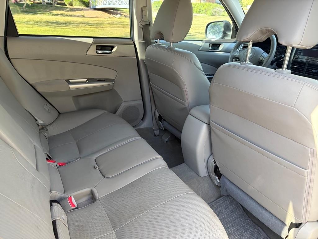 Subaru Forester  2010