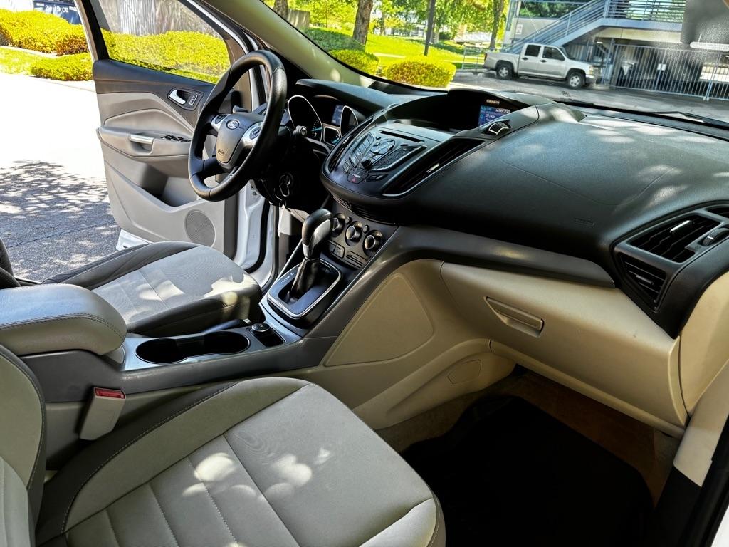 Ford Escape  2013