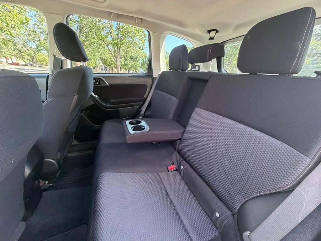 Subaru Forester  2015