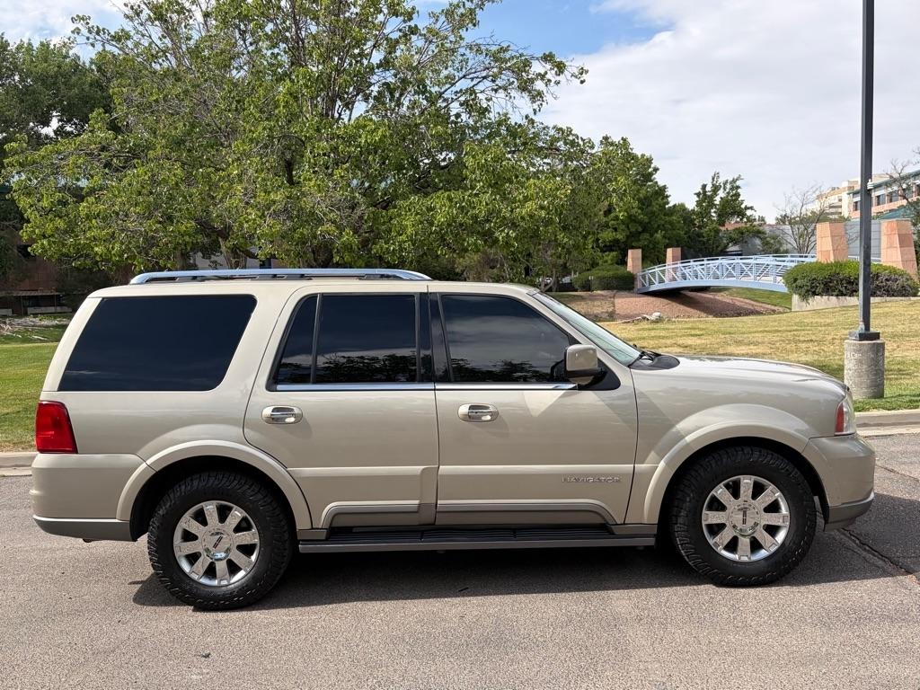 Lincoln Navigator  2004