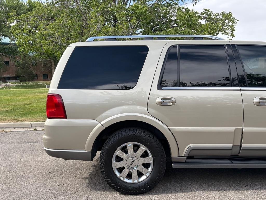 Lincoln Navigator  2004