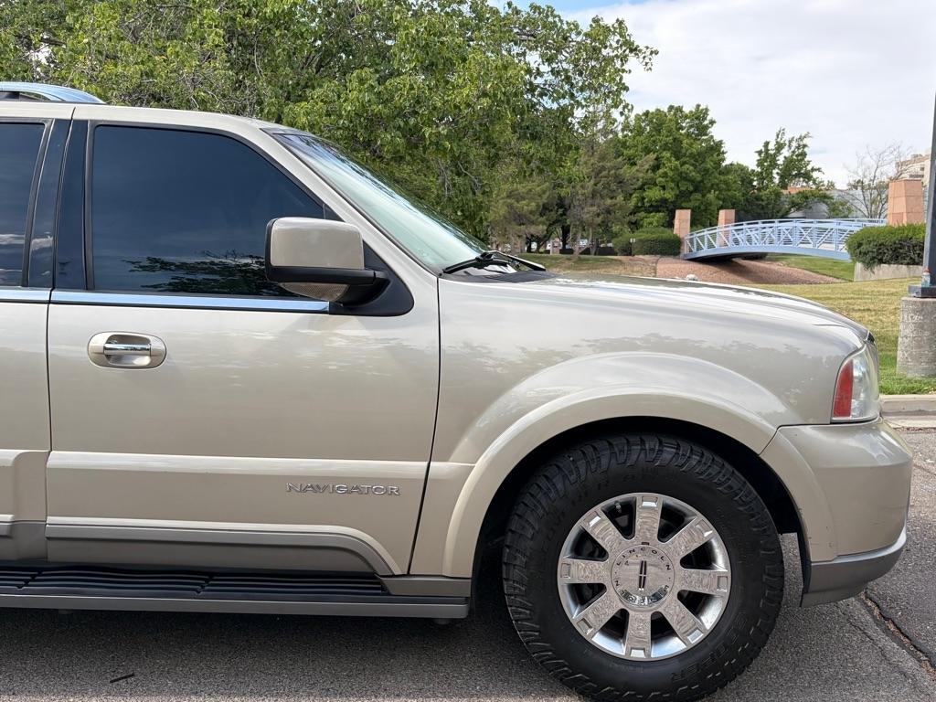 Lincoln Navigator  2004