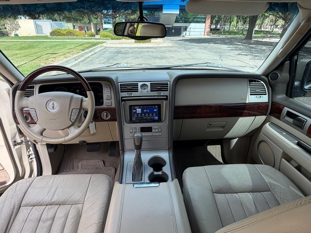 Lincoln Navigator  2004