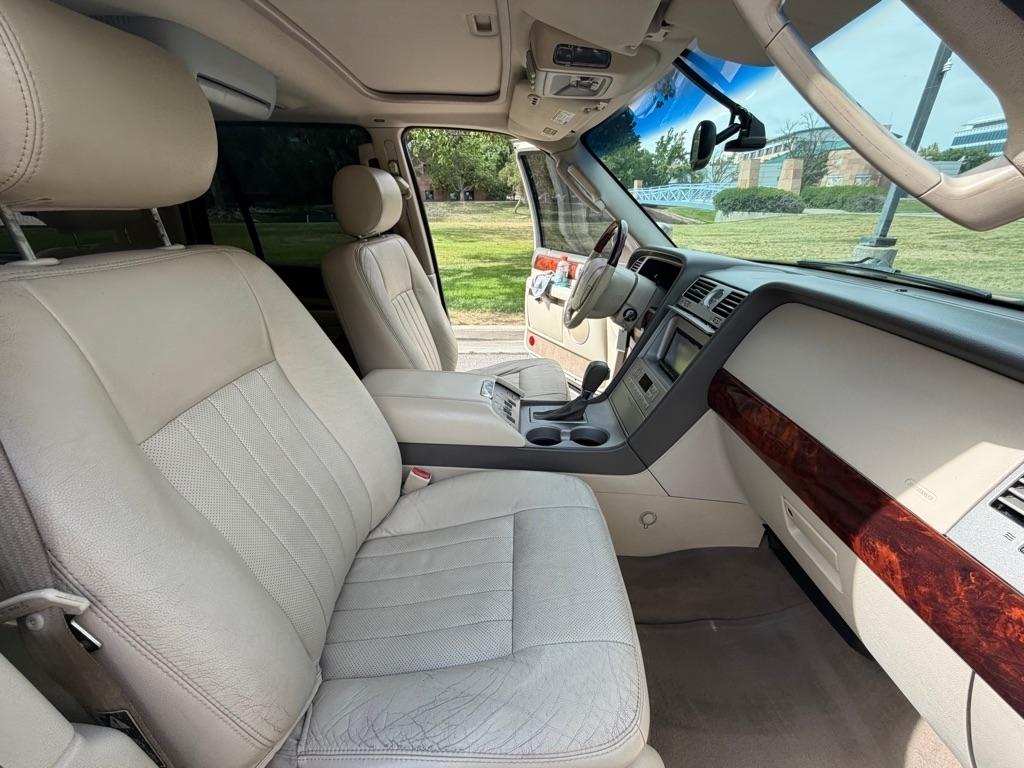 Lincoln Navigator  2004