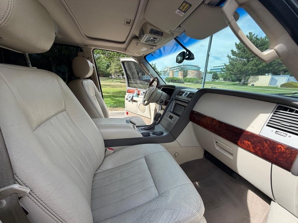 Lincoln Navigator  2004