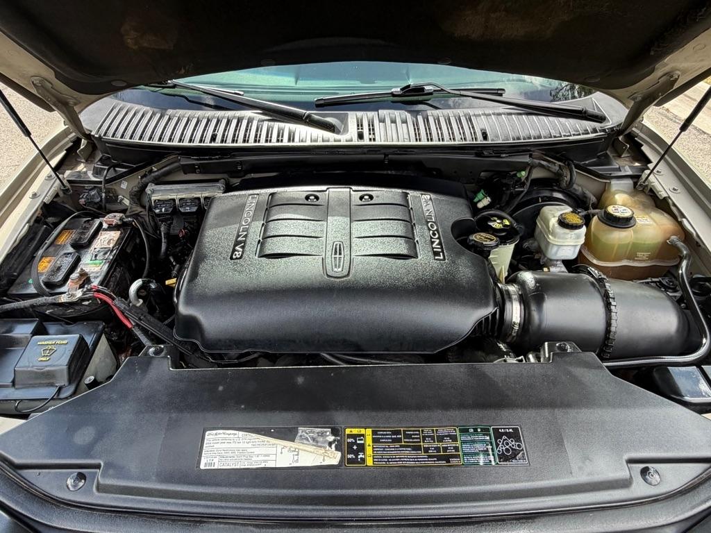 Lincoln Navigator  2004