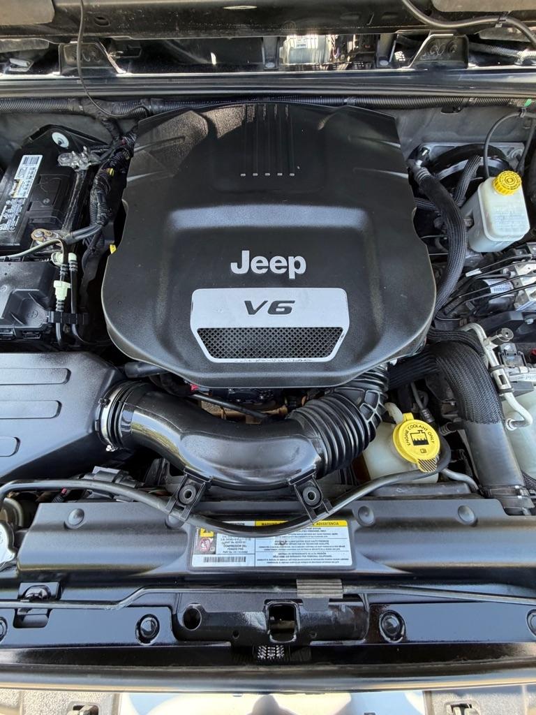 Jeep Wrangler  2012