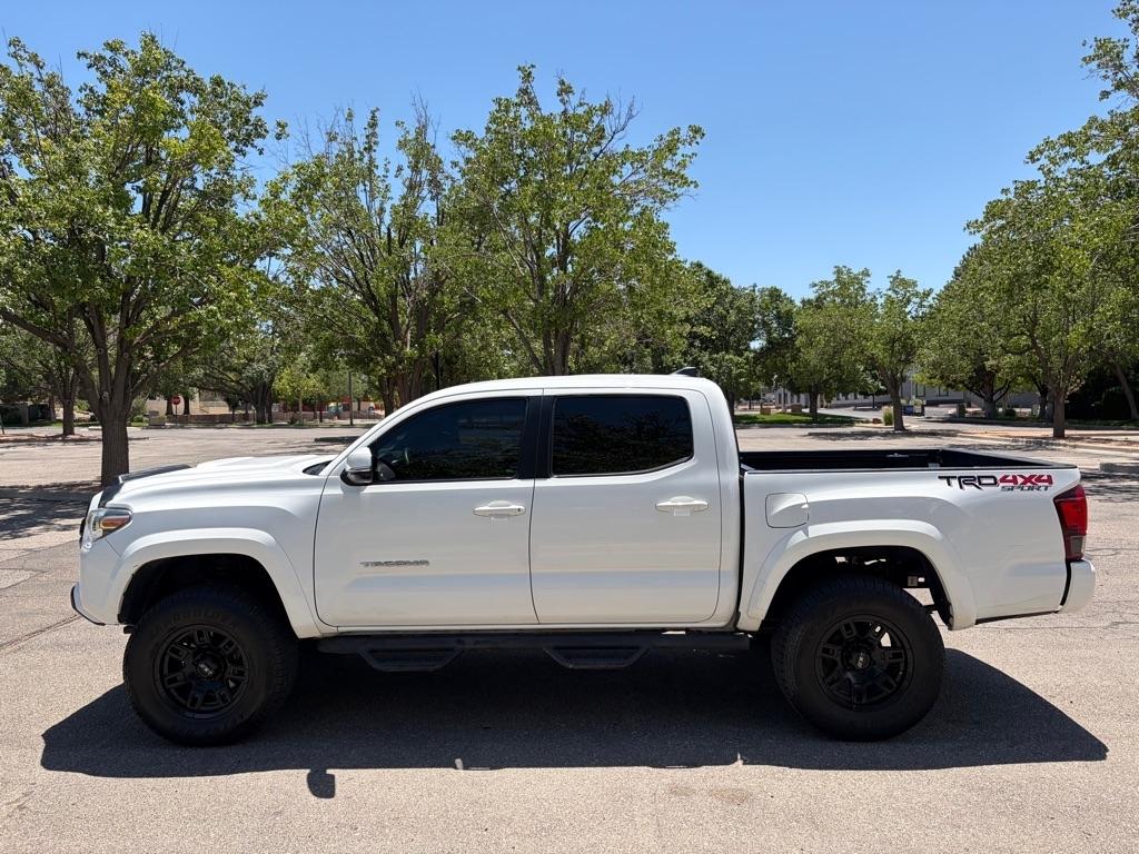 Toyota Tacoma  2018