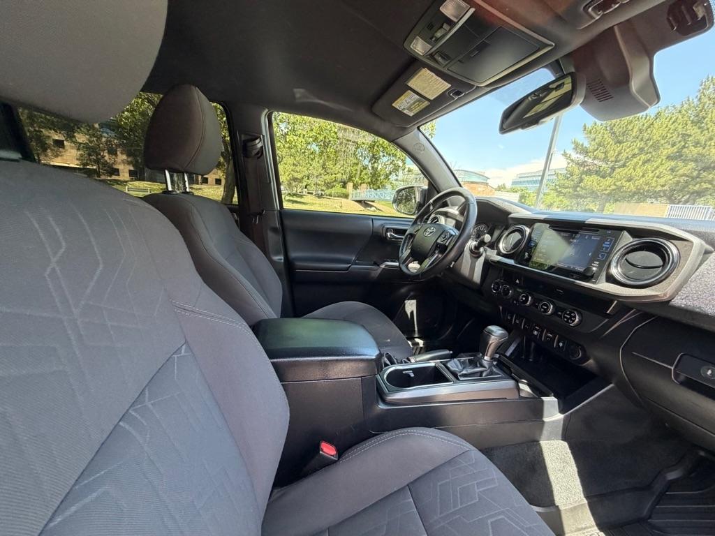 Toyota Tacoma  2018