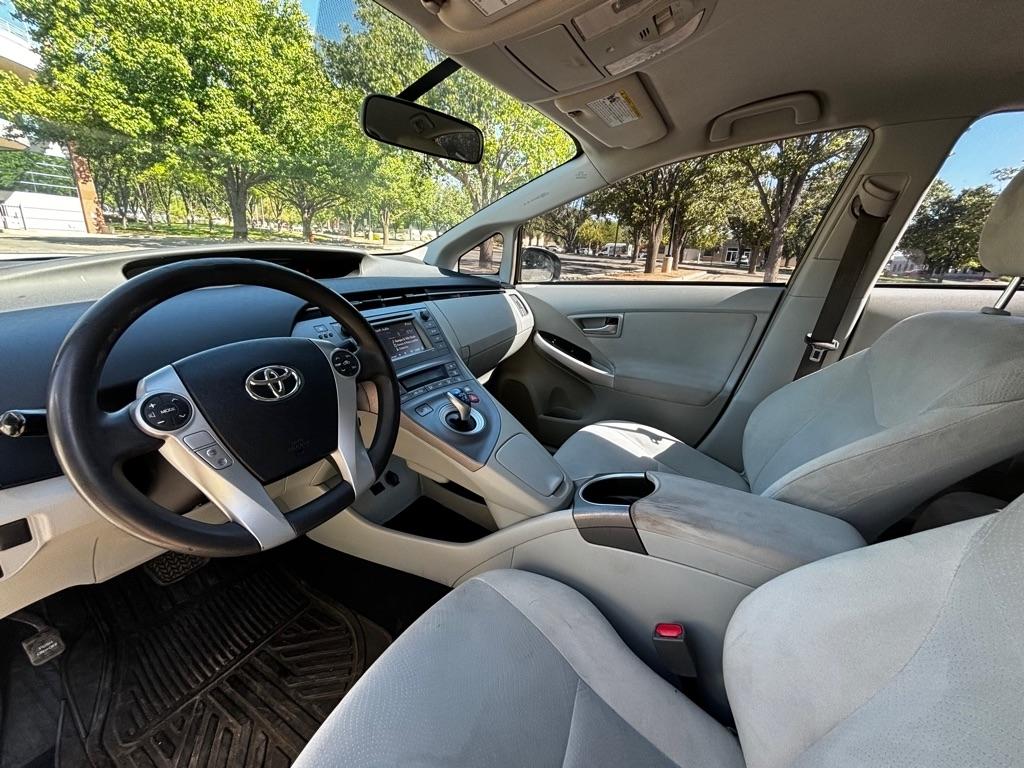 Toyota Prius  2015