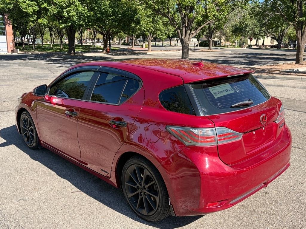 Toyota Prius  2015