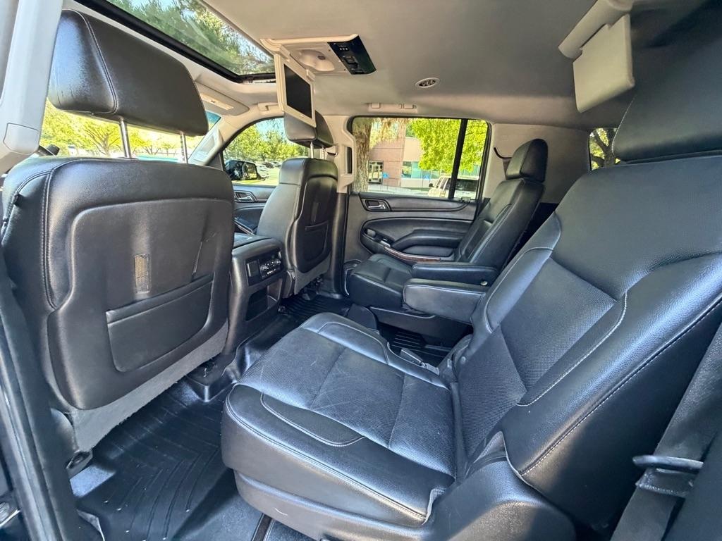 Chevrolet Suburban  2016
