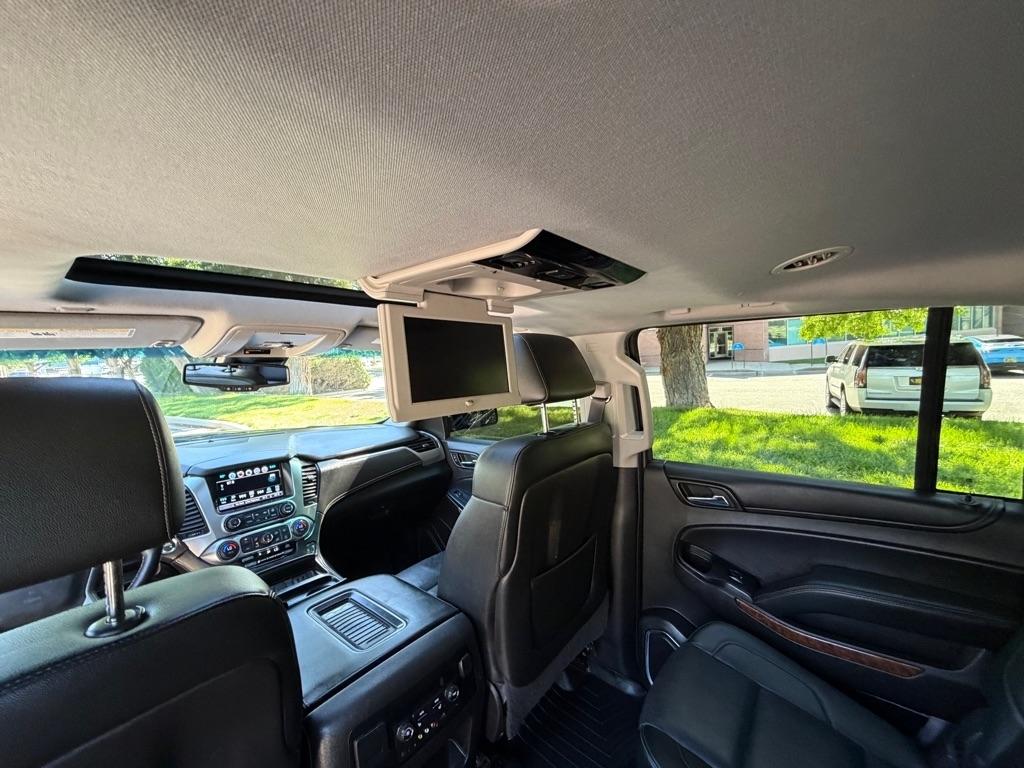 Chevrolet Suburban  2016