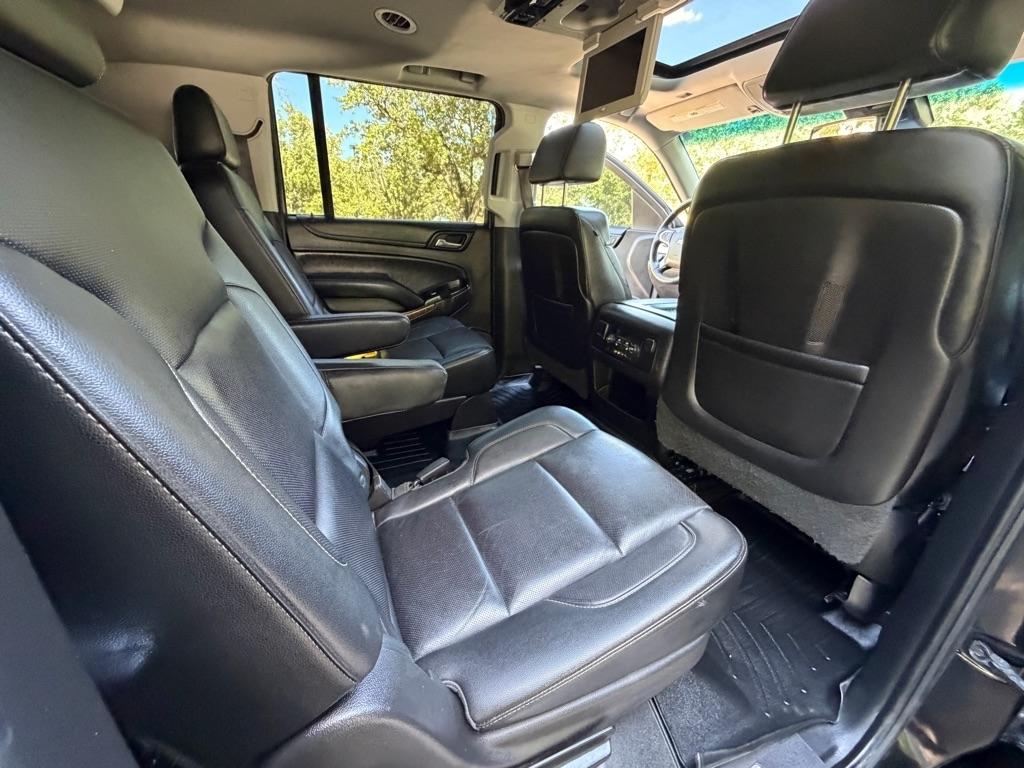 Chevrolet Suburban  2016