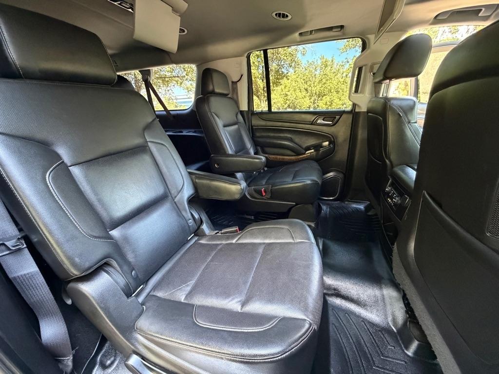 Chevrolet Suburban  2016
