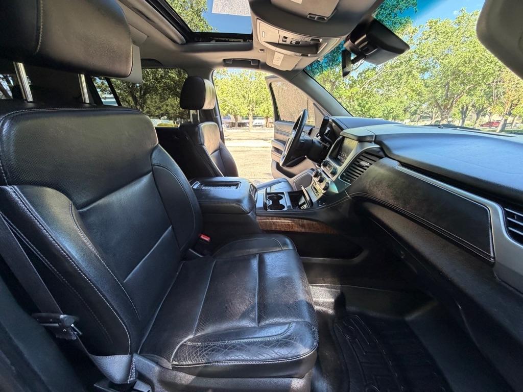 Chevrolet Suburban  2016