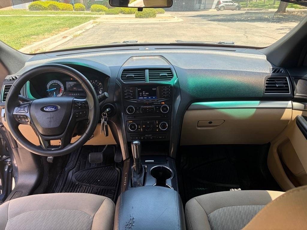Ford Explorer  2016