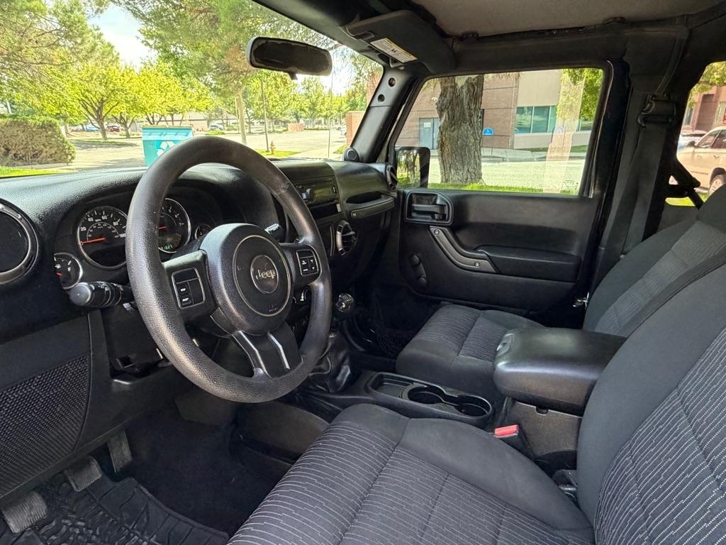 Jeep Wrangler  2011