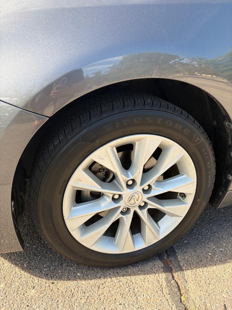 Lexus ES 300h  2013