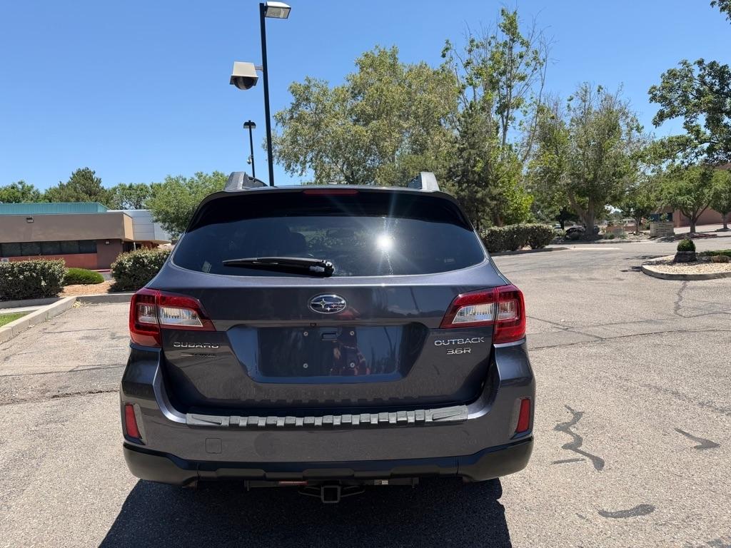 Subaru Outback  2015