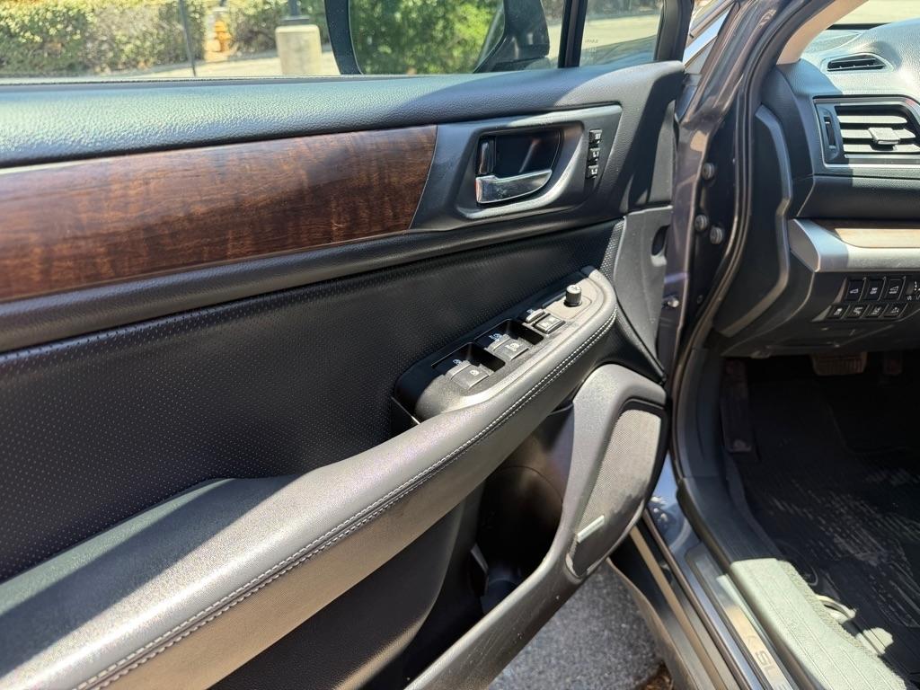 Subaru Outback  2015