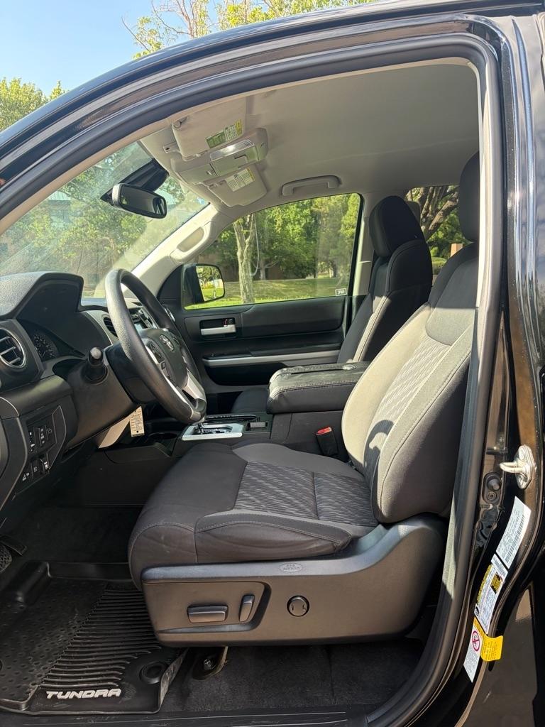Toyota Tundra  2019