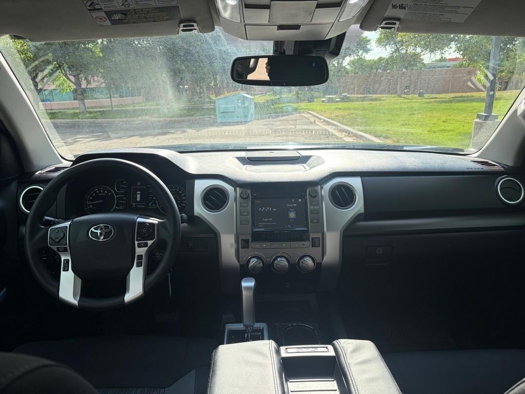 Toyota Tundra  2019