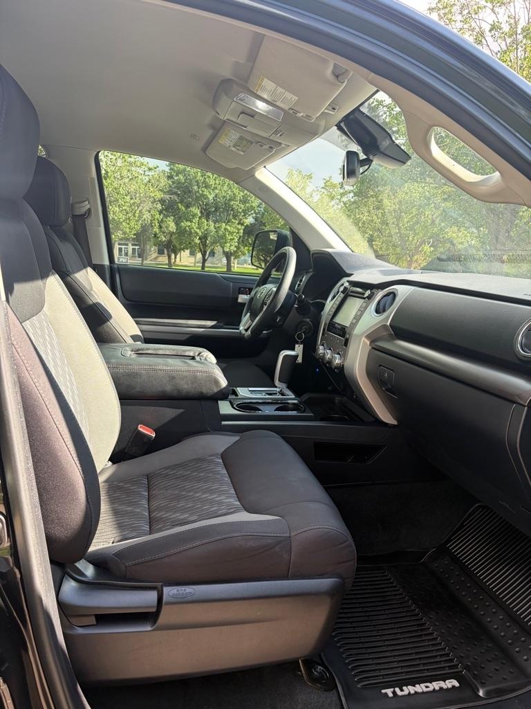 Toyota Tundra  2019