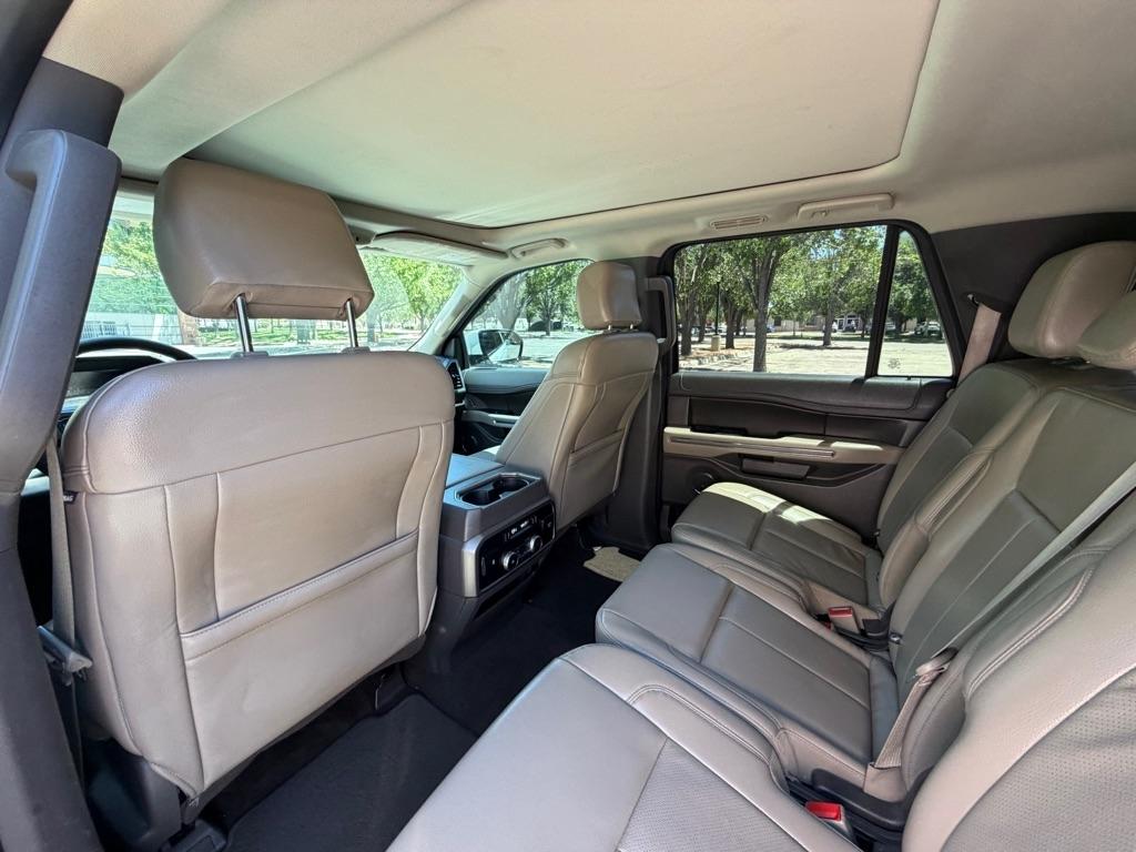 Ford Expedition  2020
