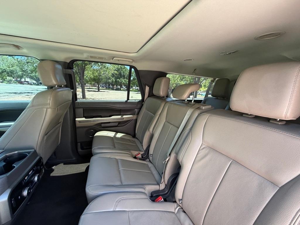 Ford Expedition  2020