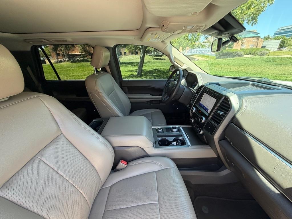 Ford Expedition  2020