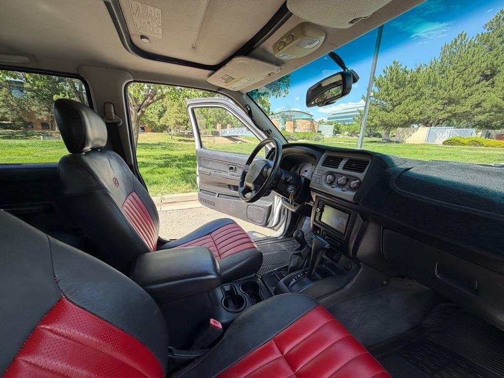 Nissan Frontier  2001