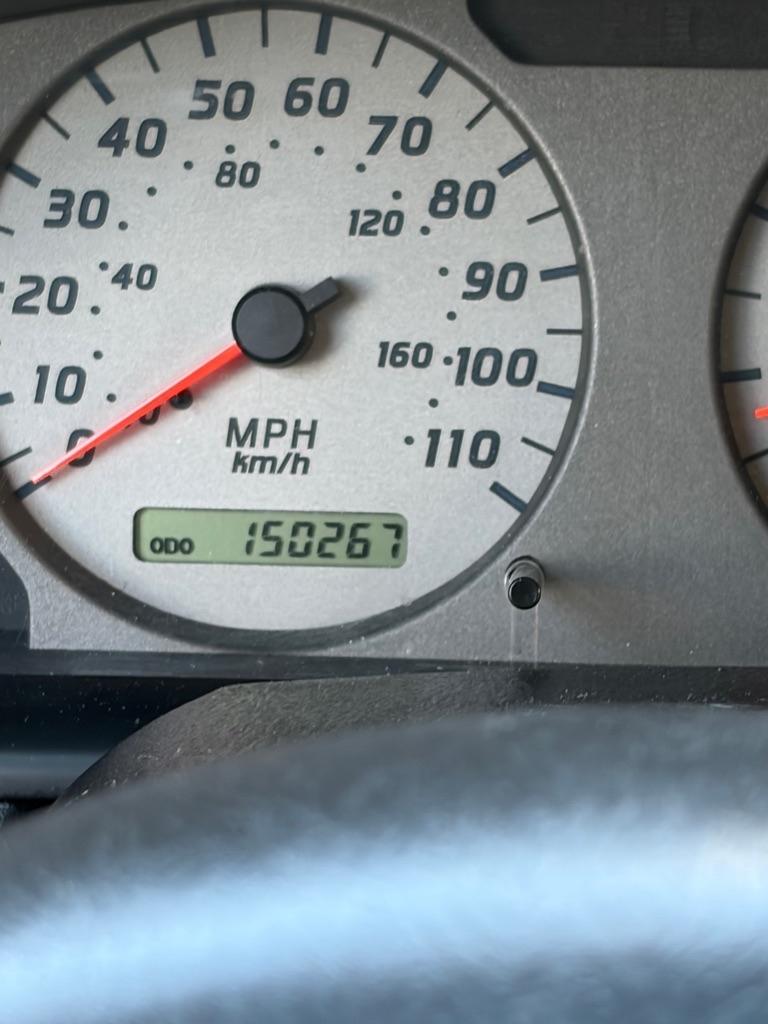 Nissan Frontier  2001