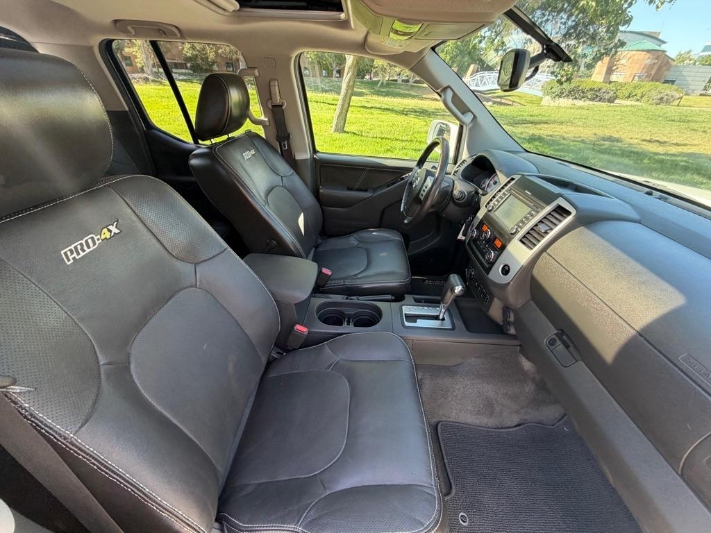 Nissan Frontier  2016