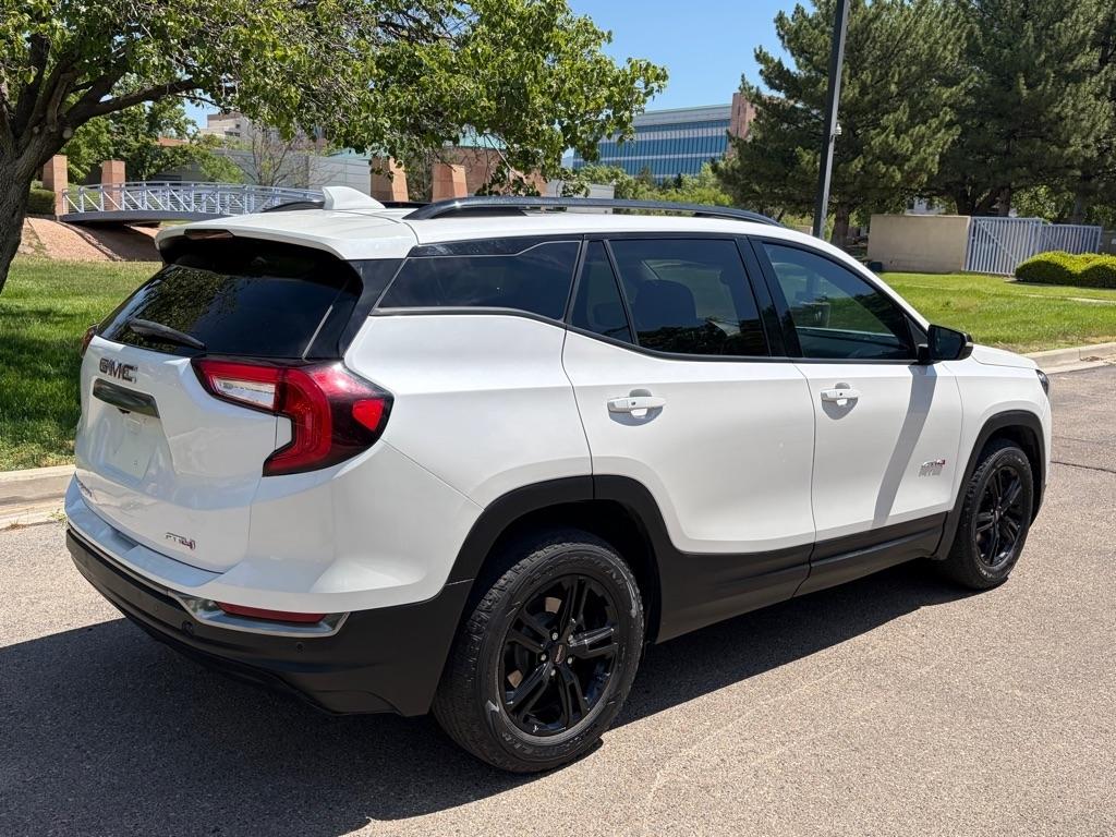 GMC Terrain  2022
