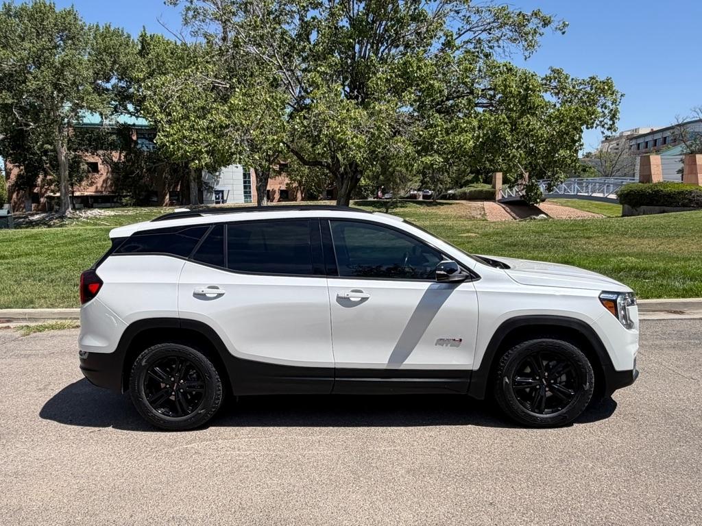 GMC Terrain  2022
