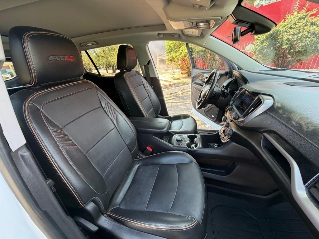 GMC Terrain  2022