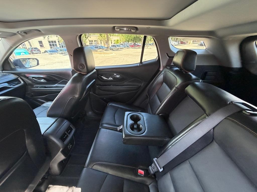 GMC Terrain  2022