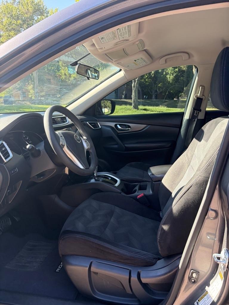 Nissan Rogue  2016