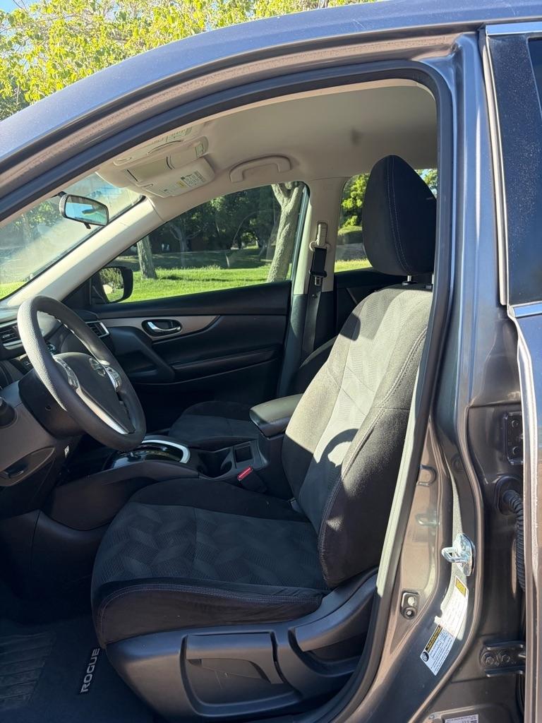 Nissan Rogue  2016