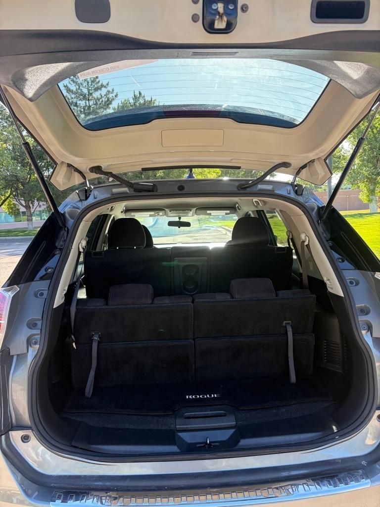 Nissan Rogue  2016