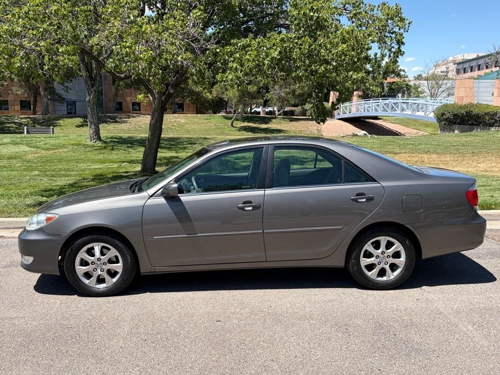 Toyota Camry  2006