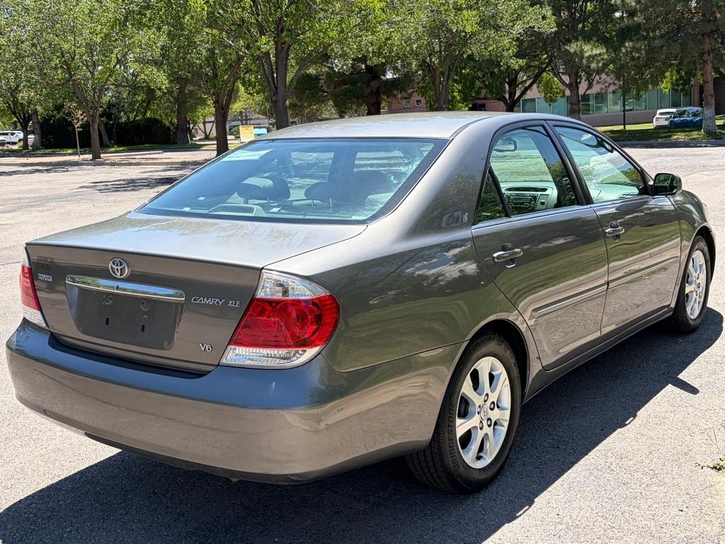 Toyota Camry  2006
