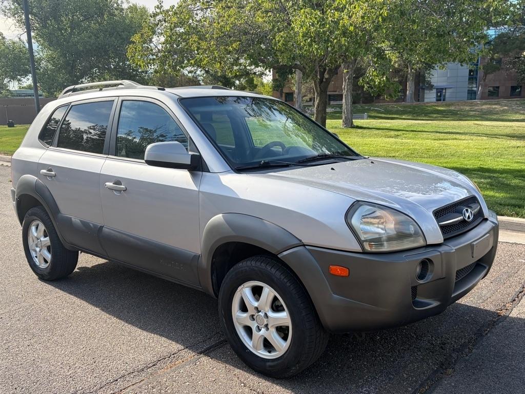 Hyundai Tucson  2005